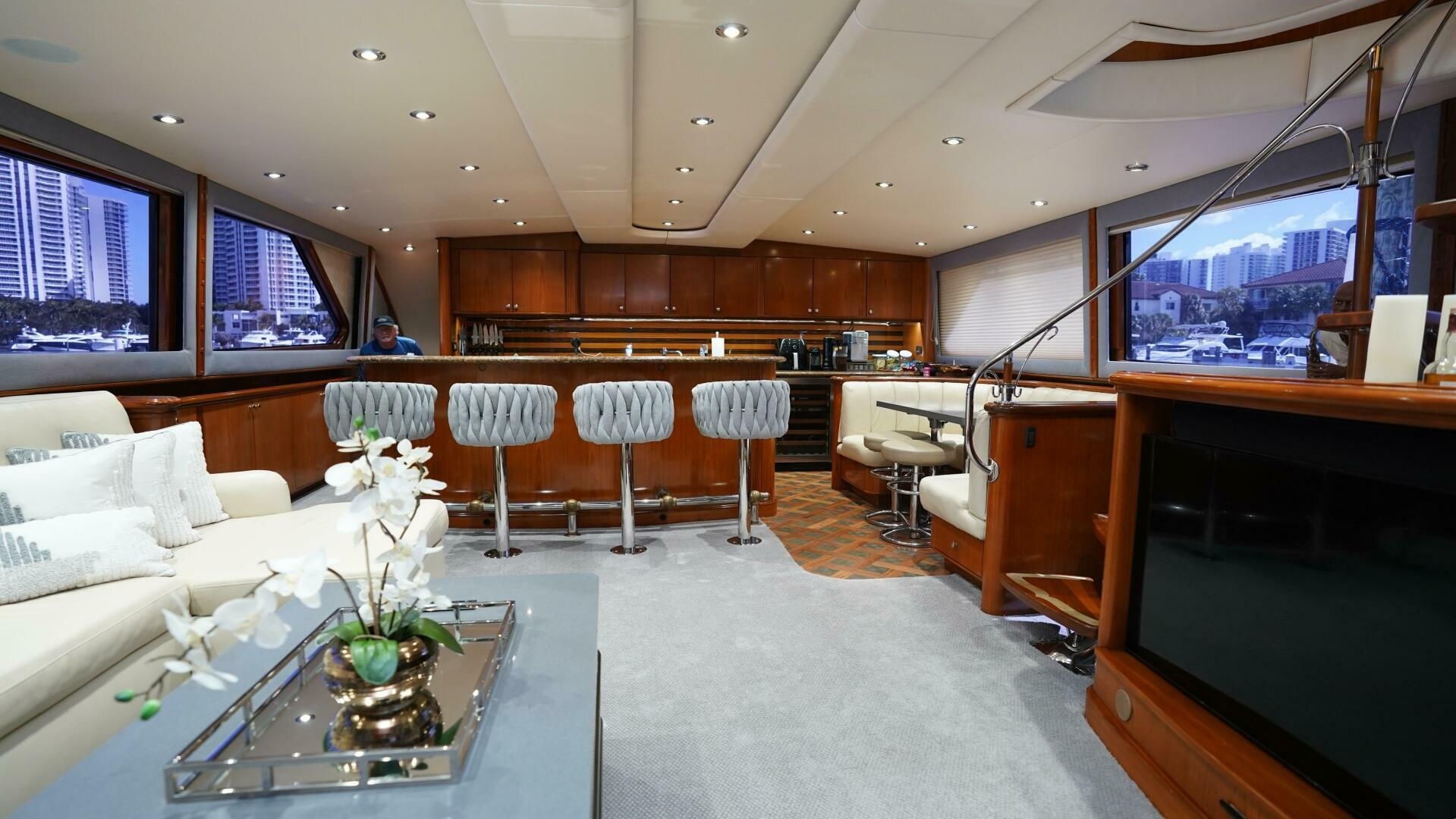 Sea Force IX-Enclosed Flybridge 2005-REEL DEAL  Miami Beach-Florida-United States-6028759 | Thumbnail