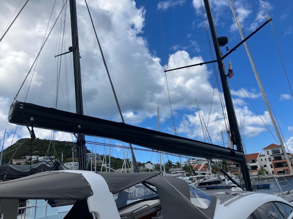 Wauquiez-Pilot Saloon 55 2011 -Newport-Rhode Island-United States-6030952