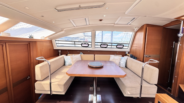 Wauquiez-Pilot Saloon 55 2011 -Newport-Rhode Island-United States-6847752