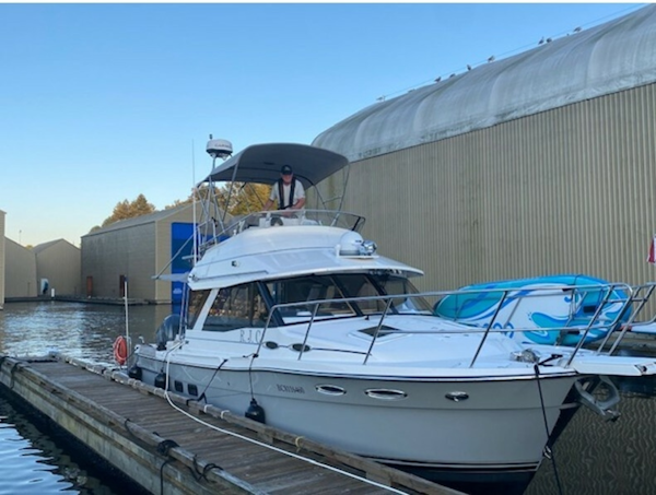 Cutwater-C-32 CB 2022-R&J Vancouver-Canada-6032346