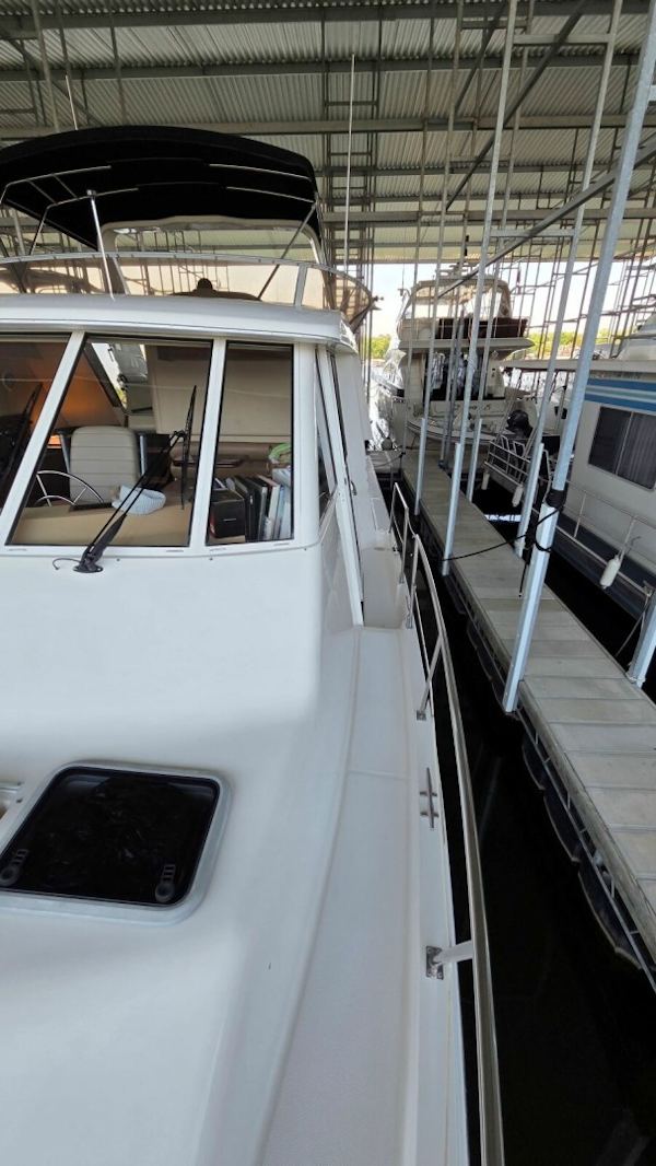 Meridian-490 Pilothouse 2008-Runaway Guntersville-Alabama-United States-Port Walkway-6035175