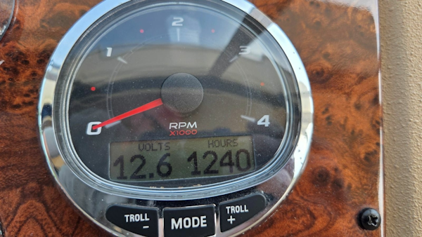 Meridian-490 Pilothouse 2008-Runaway Guntersville-Alabama-United States-Engine Hours-6035190