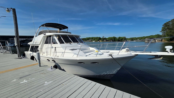 Meridian-490 Pilothouse 2008-Runaway Guntersville-Alabama-United States-Starboard Bow-6035128