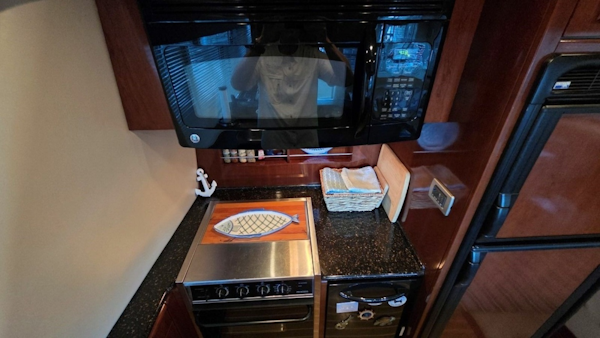 Meridian-490 Pilothouse 2008-Runaway Guntersville-Alabama-United States-Galley-6035154