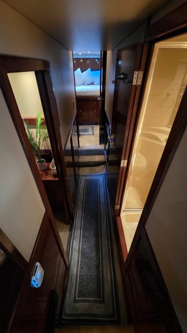 Meridian-490 Pilothouse 2008-Runaway Guntersville-Alabama-United States-Companionway-6035176