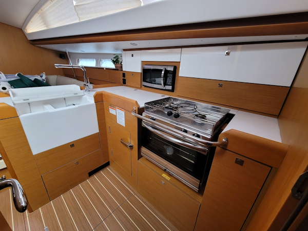 Jeanneau-Sun Odyssey 44 DS 2017-Lifeline Westport-Connecticut-United States-6036492