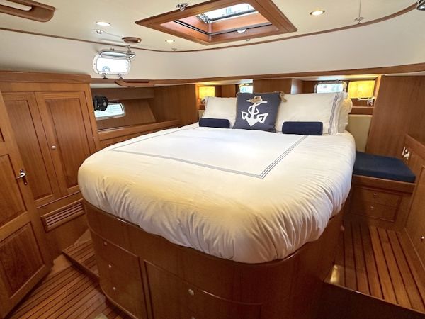 Hylas-56 2012-Relentless Fort Lauderdale-Florida-United States-6038776