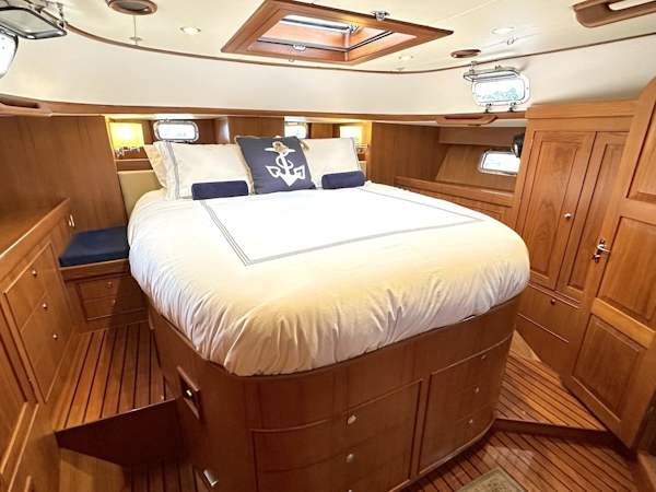 Hylas-56 2012-Relentless Fort Lauderdale-Florida-United States-6038775