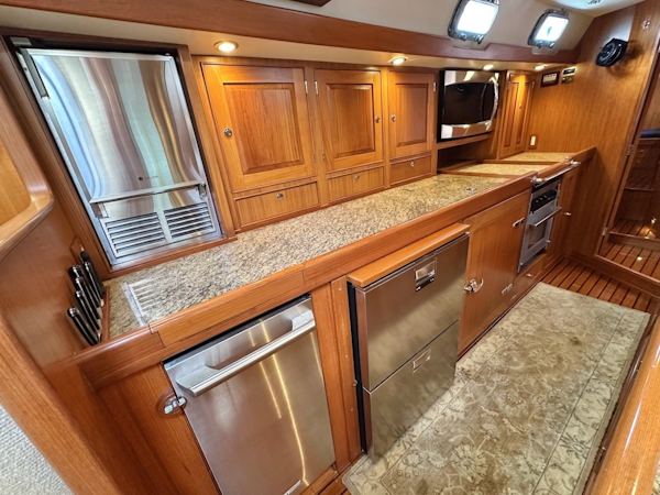 Hylas-56 2012-Relentless Fort Lauderdale-Florida-United States-6038769