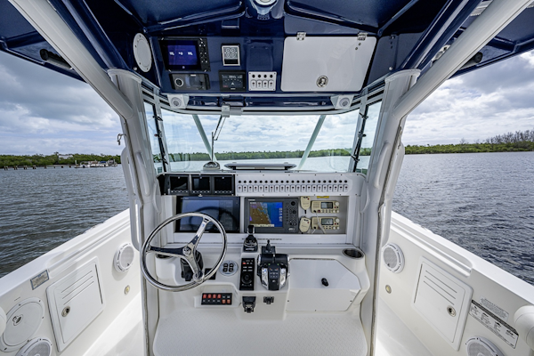 Everglades-350 CC 2009-HEY MAN-Repowered 2022 3 x 400hp Merc. w/Joystick Stuart-Florida-United States-6038959