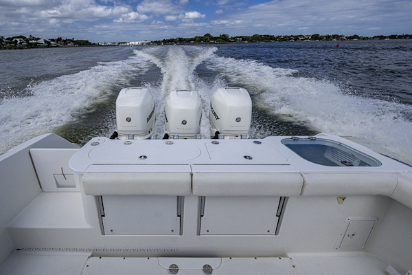 Everglades-350 CC 2009-HEY MAN-Repowered 2022 3 x 400hp Merc. w/Joystick Stuart-Florida-United States-6038953