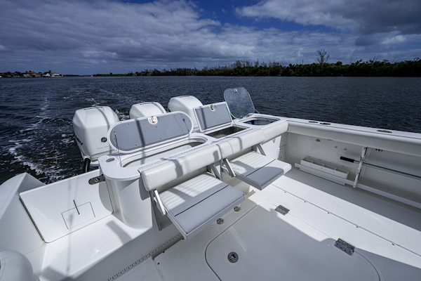 Everglades-350 CC 2009-HEY MAN-Repowered 2022 3 x 400hp Merc. w/Joystick Stuart-Florida-United States-6038954