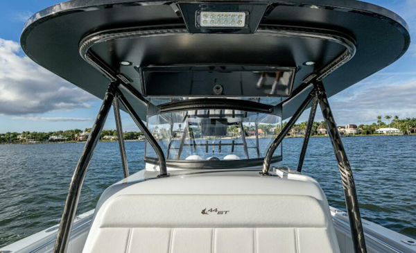 Contender-44 ST 2024 -Stuart -Florida-United States-6038978