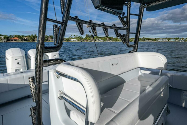 Contender-44 ST 2024 -Stuart -Florida-United States-6038977