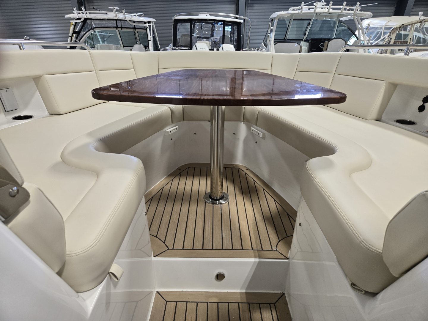 MJM-38x 2026-The Sunshine Crew South Dartmouth-Massachusetts-United States-6041157 | Thumbnail