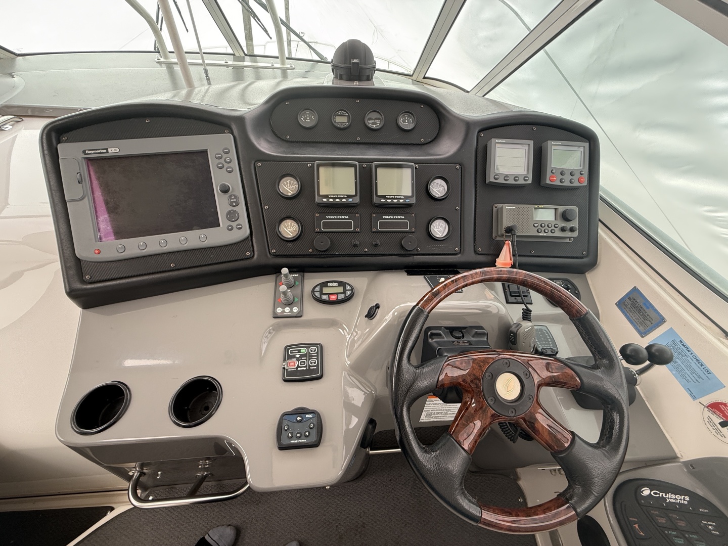 Cruisers Yachts-405 Motor Yacht 2005 -Port Washington-New York-United States-6039025 | Thumbnail