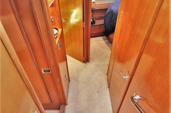Carver-570 Voyager Pilothouse 2001 -Ruskin-Florida-United States-6039846