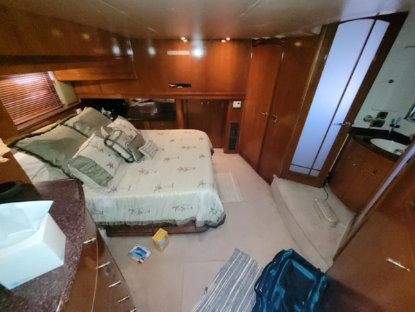 Carver-570 Voyager Pilothouse 2001 -Ruskin-Florida-United States-6039733