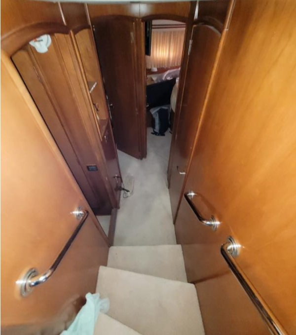Carver-570 Voyager Pilothouse 2001 -Ruskin-Florida-United States-6039727