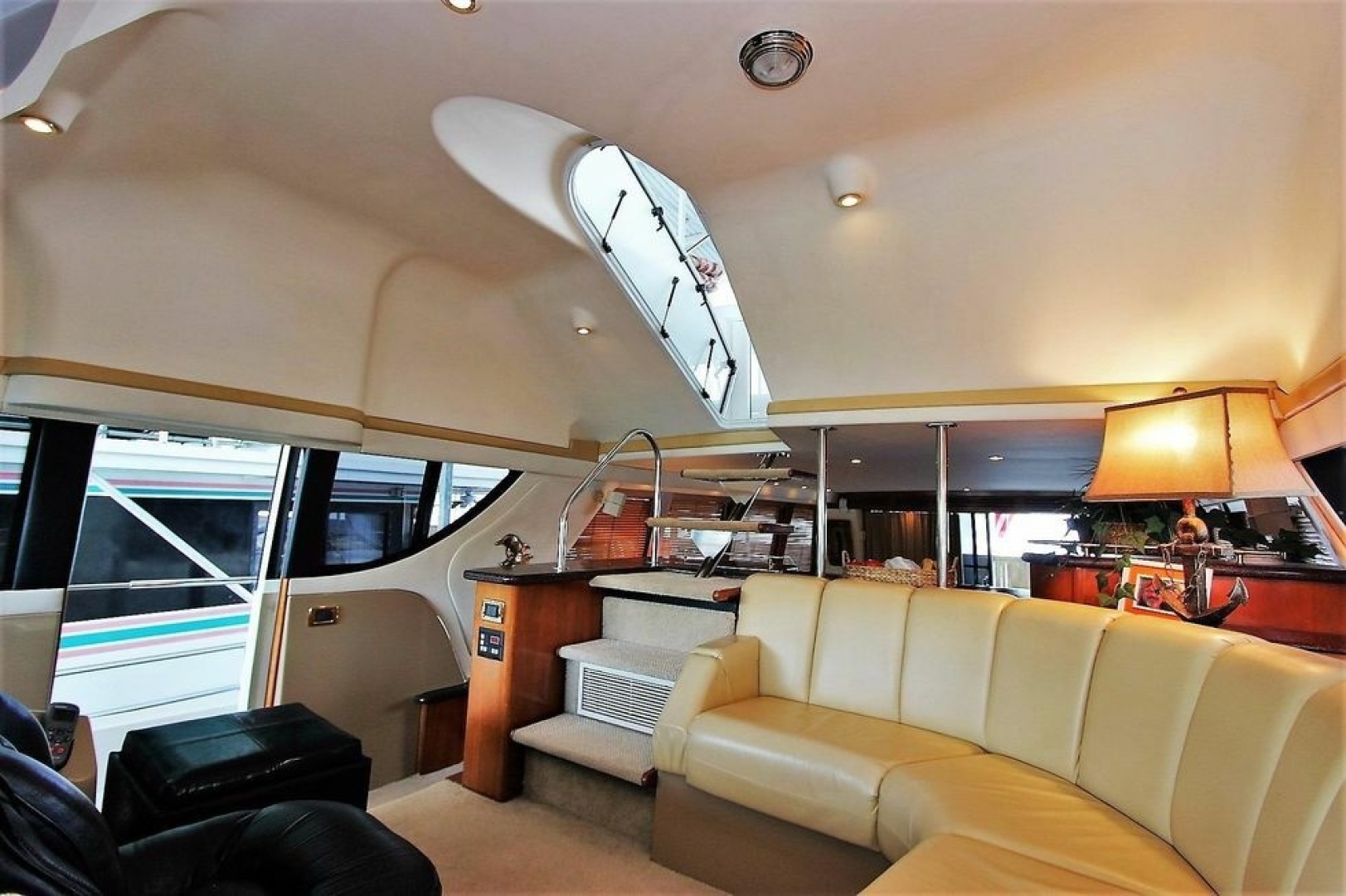 Carver-570 Voyager Pilothouse 2001 -Ruskin-Florida-United States-6039841 | Thumbnail