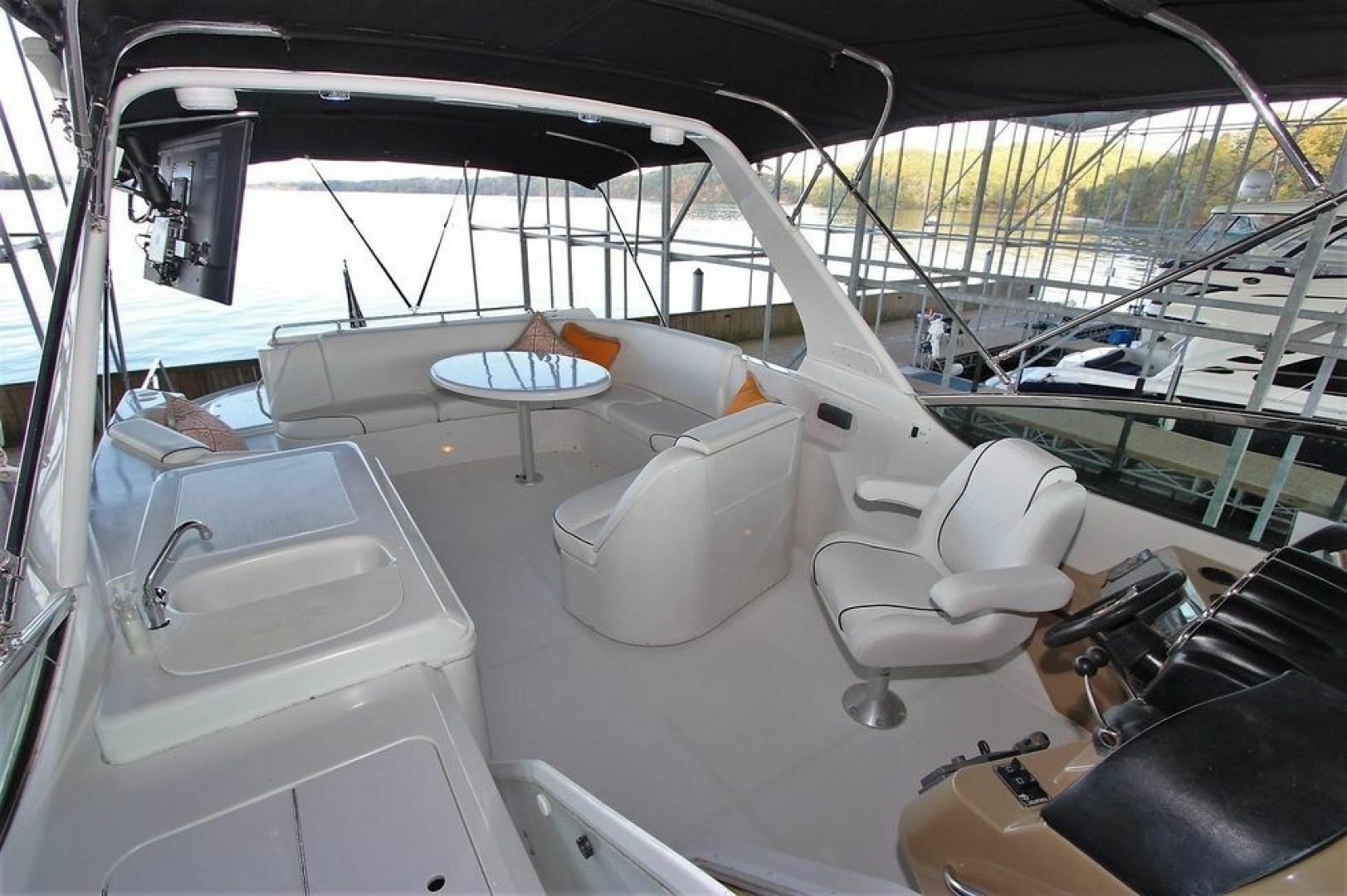 Carver-570 Voyager Pilothouse 2001 -Ruskin-Florida-United States-6039821 | Thumbnail
