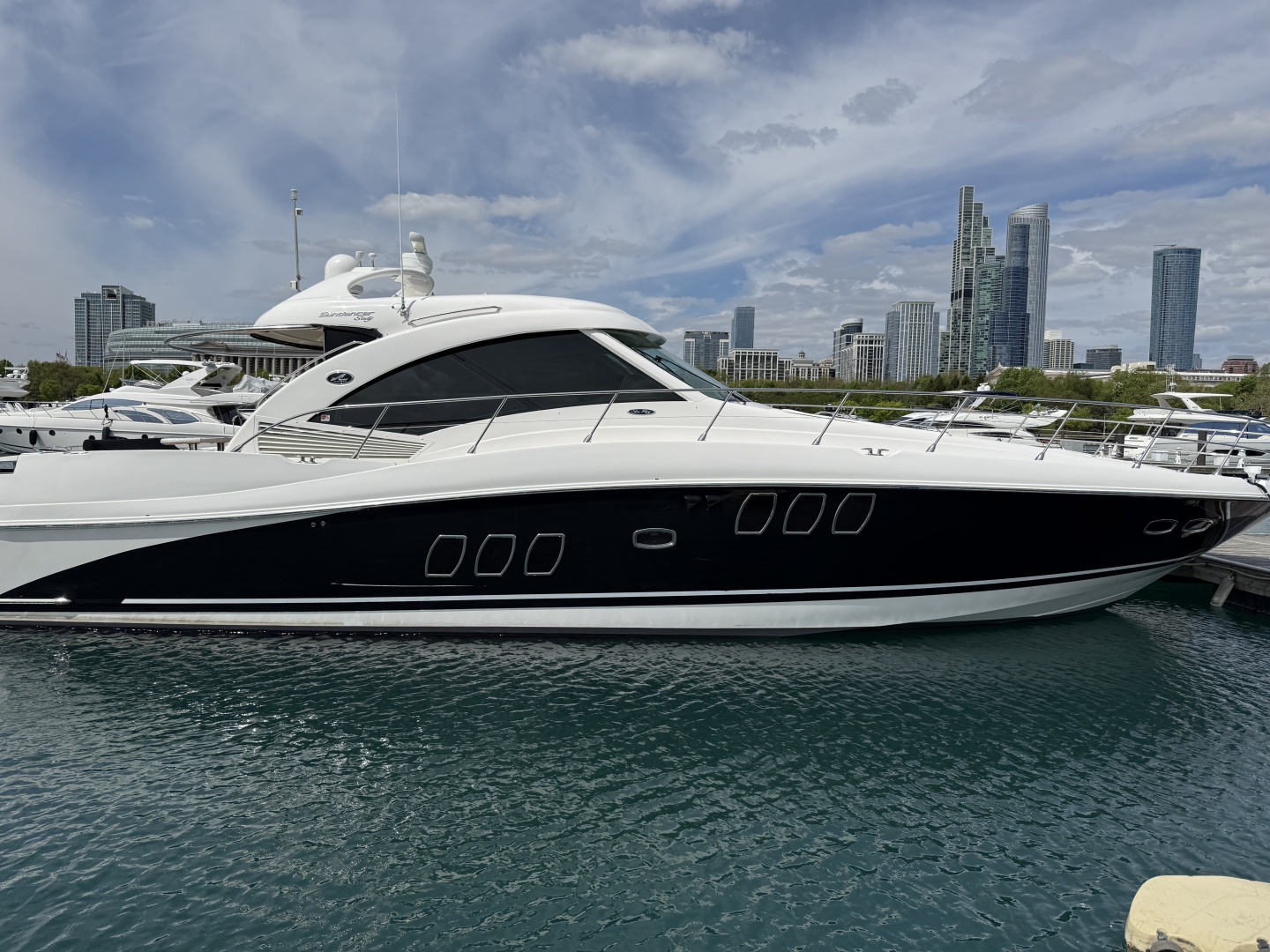 Sea Ray-60 Sundancer 2009-Rip Tide V Chicago-Illinois-United States-6187950 | Thumbnail