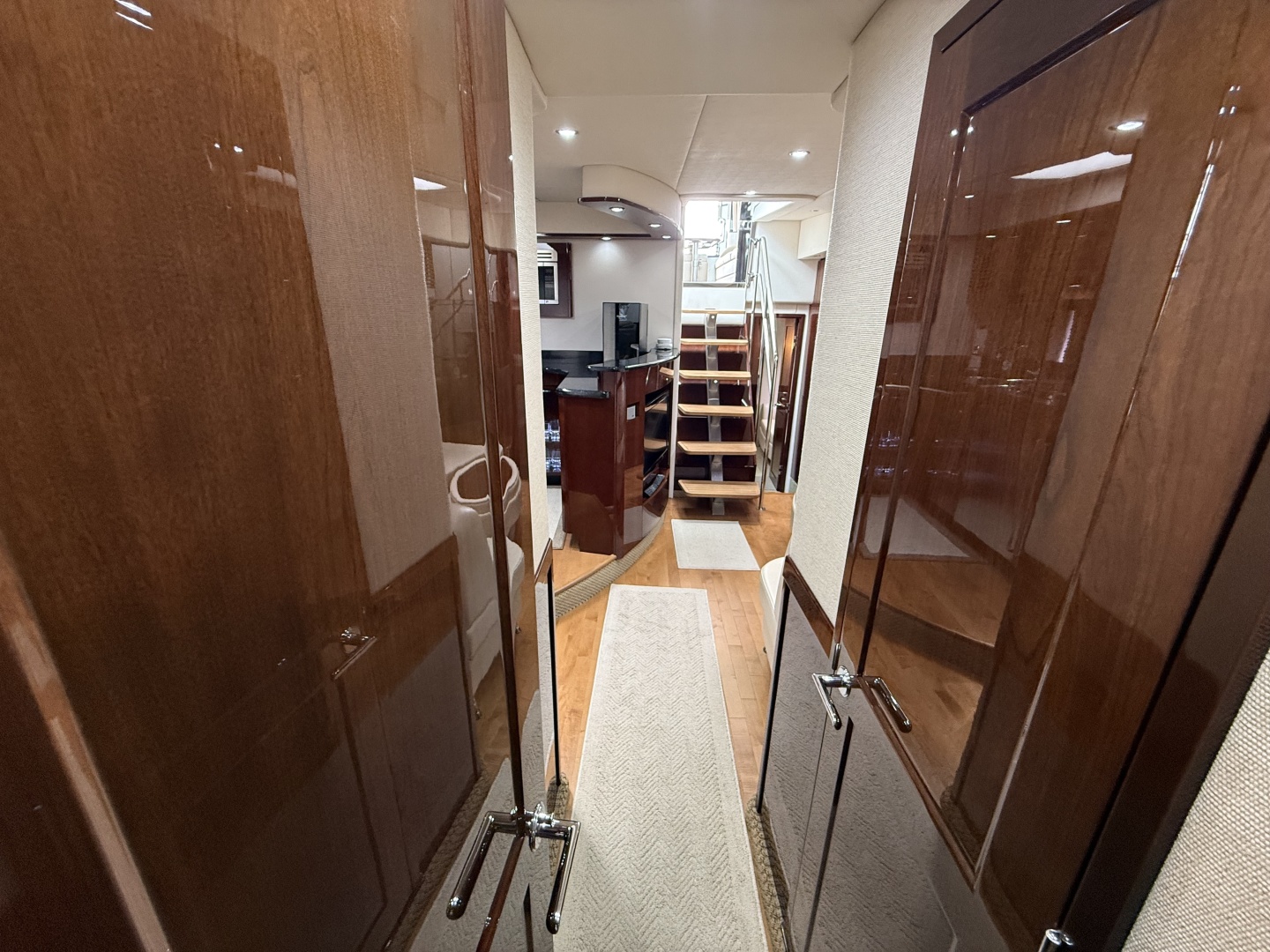 Sea Ray-60 Sundancer 2009-Rip Tide V Chicago-Illinois-United States-6188008 | Thumbnail