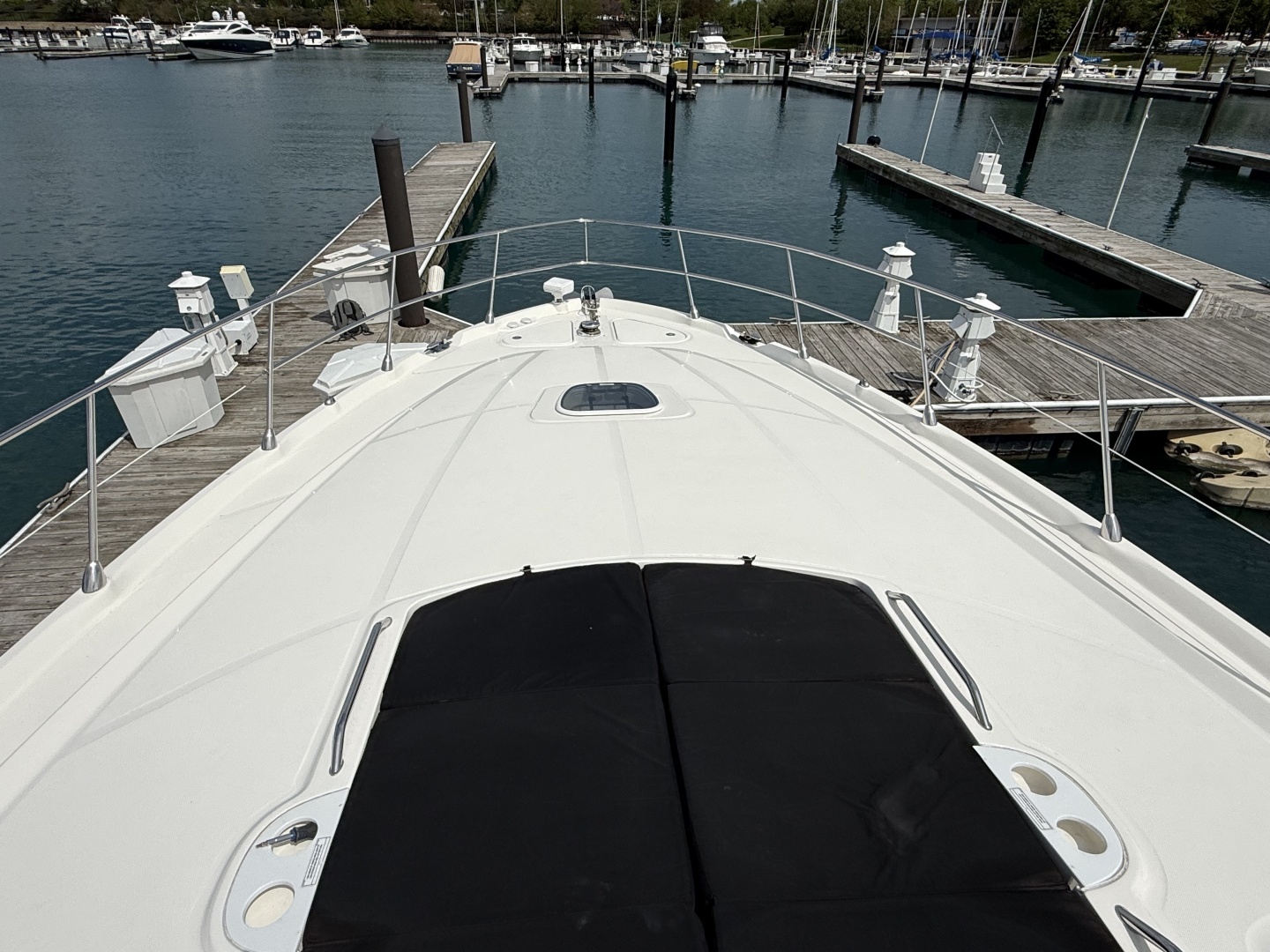 Sea Ray-60 Sundancer 2009-Rip Tide V Chicago-Illinois-United States-6187962 | Thumbnail