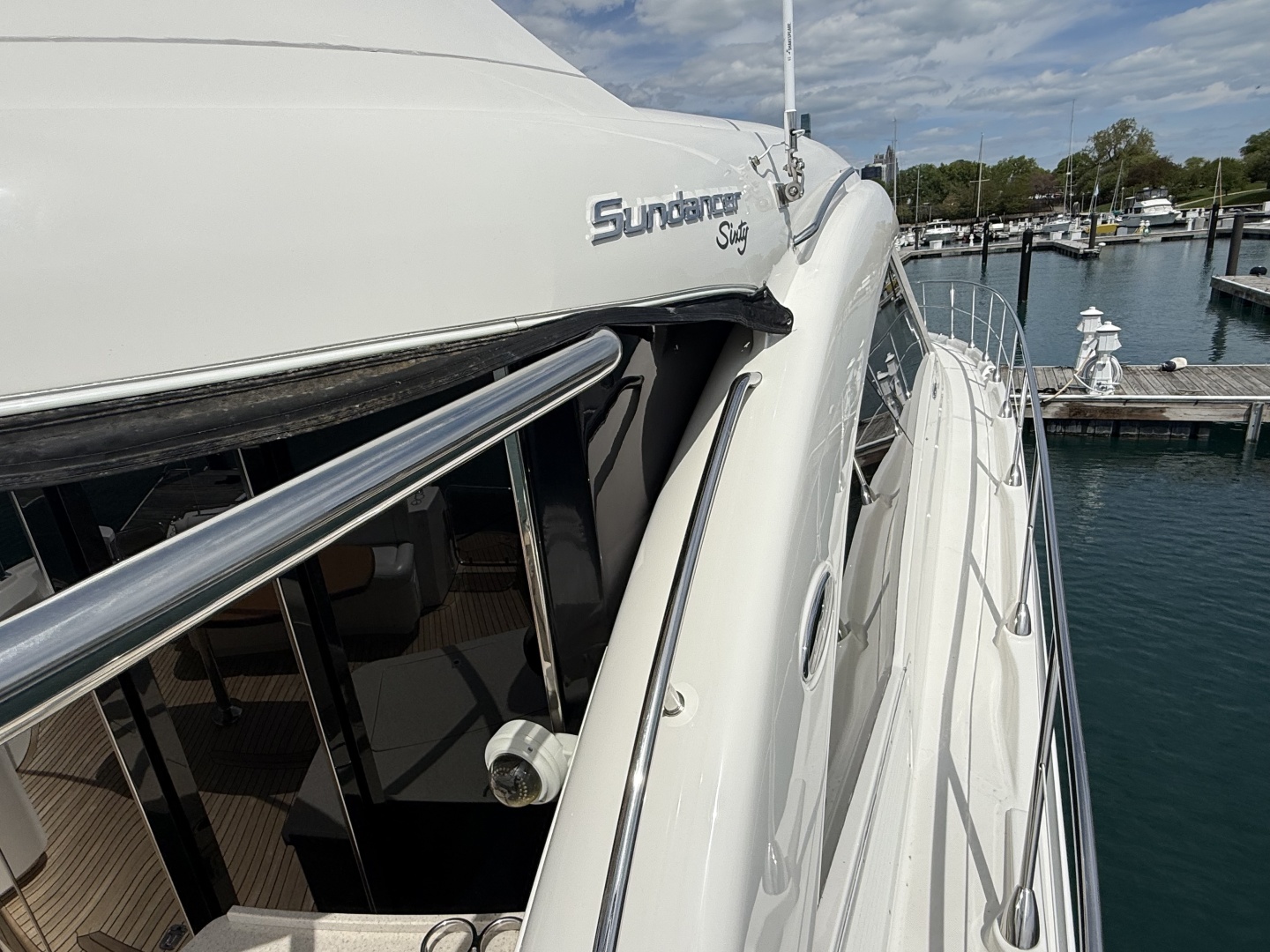 Sea Ray-60 Sundancer 2009-Rip Tide V Chicago-Illinois-United States-6187964 | Thumbnail