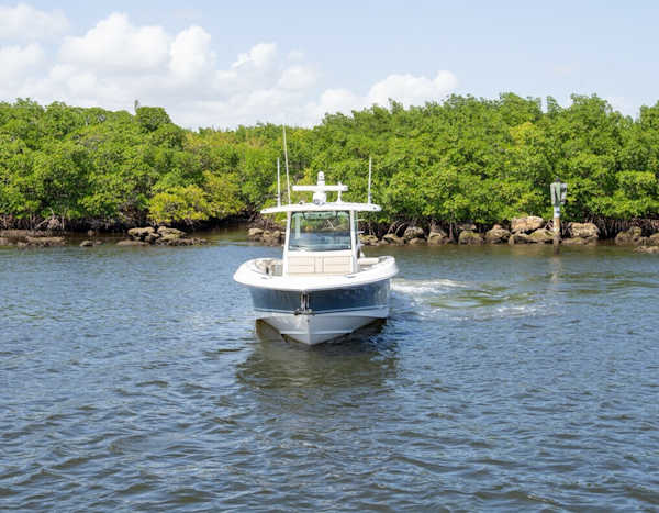 Boston Whaler-380 Outrage 2019-Moat-A-Boatin Dania Beach-Florida-United States-6039869