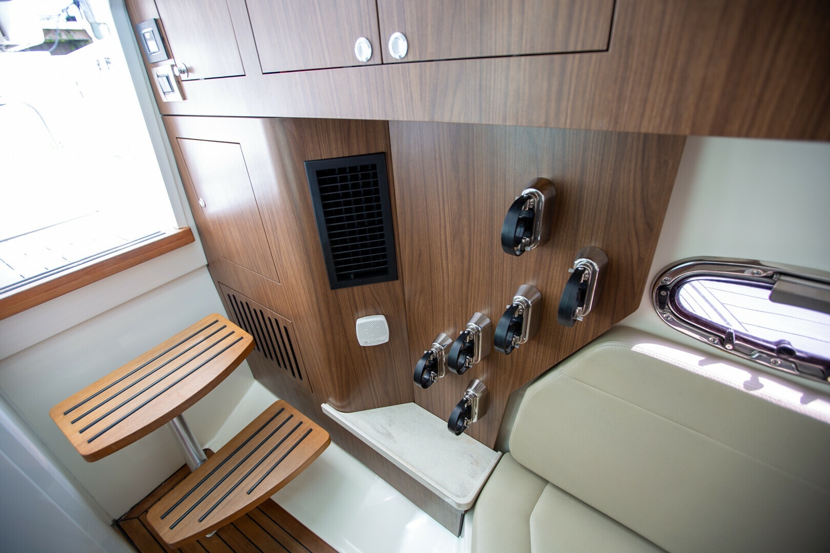 Boston Whaler-380 Outrage 2019-Moat-A-Boatin Dania Beach-Florida-United States-6039863 | Thumbnail