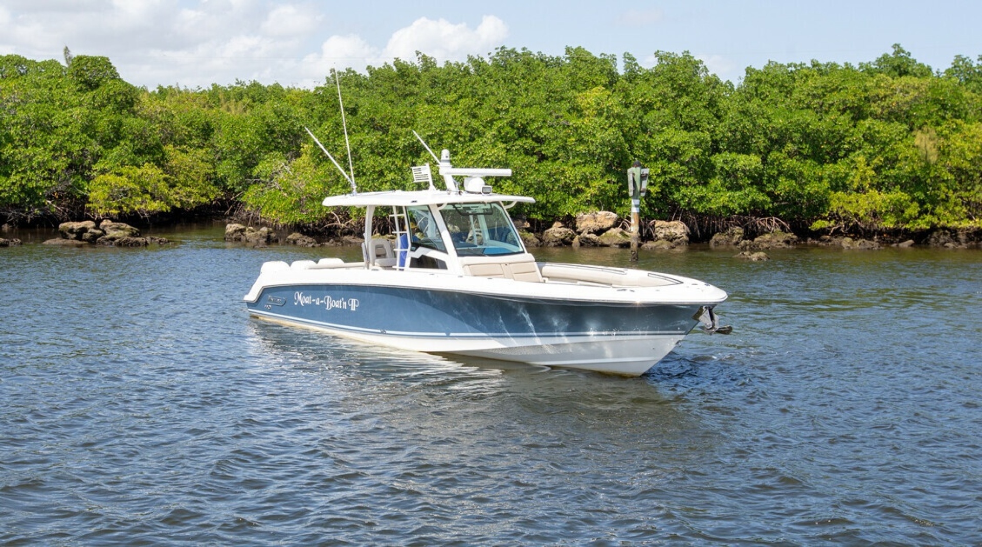 Boston Whaler-380 Outrage 2019-Moat-A-Boatin Dania Beach-Florida-United States-6039873 | Thumbnail