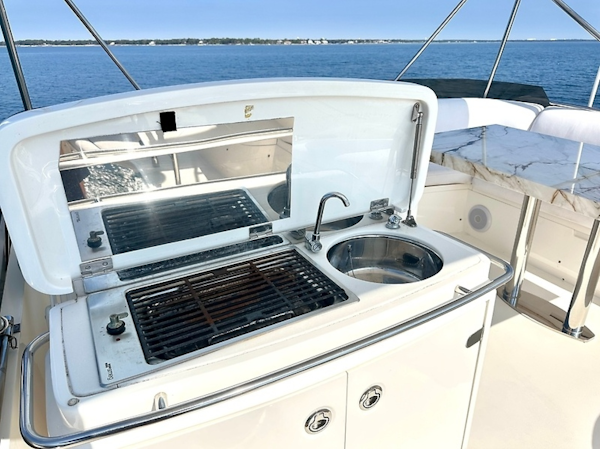 Princess-F54 flybridge 2009-ADIOS IV Canada-0005651276-6040993