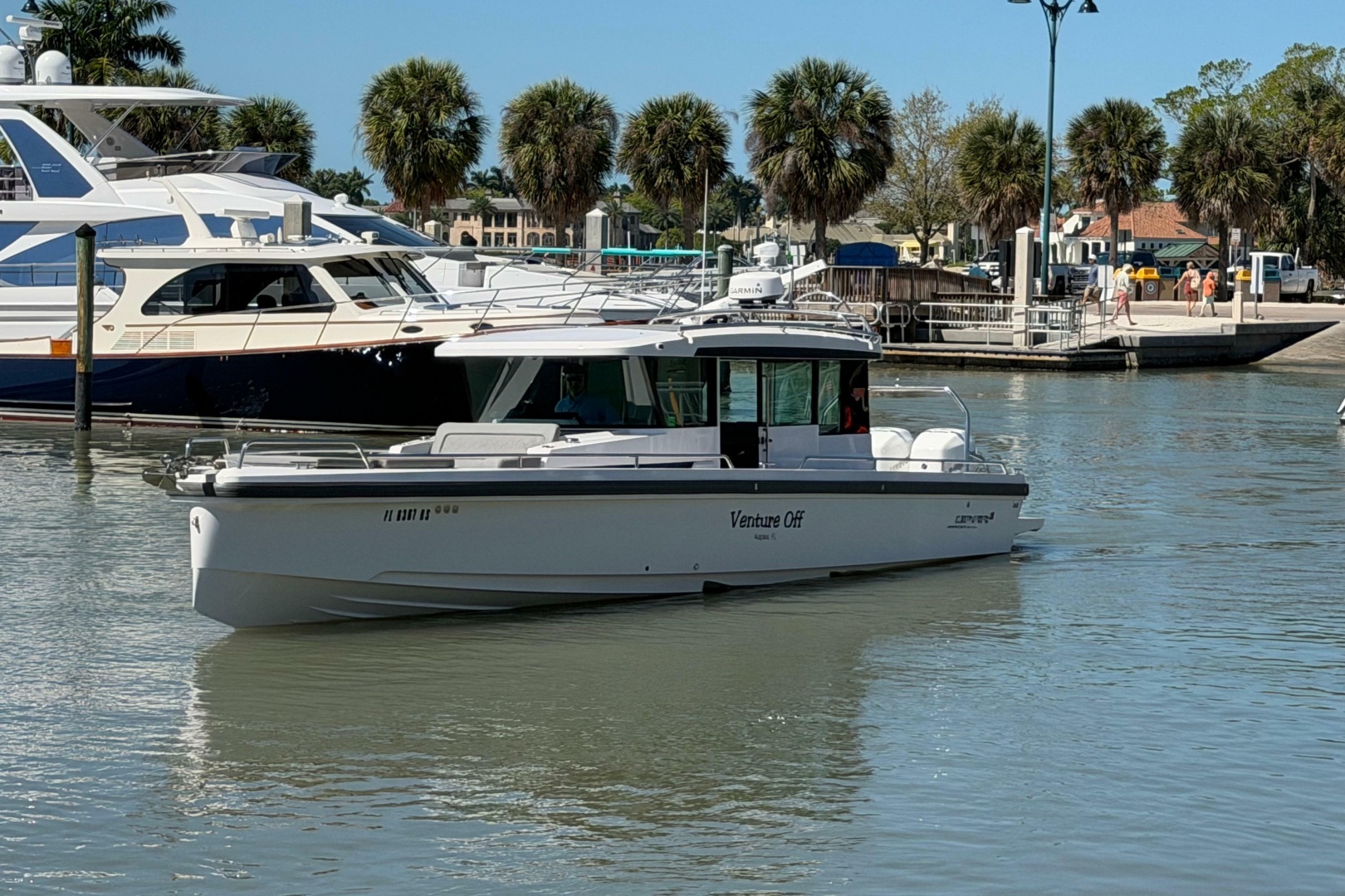 Axopar-37 Cabin 2018-Venture Off Naples-Florida-United States-6041131 | Thumbnail