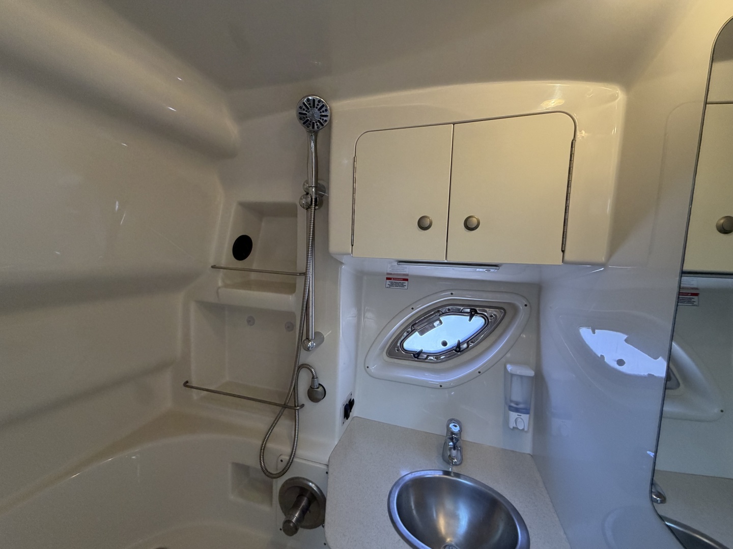 Sea Ray-330 Sundancer 2008 -Niantic-Connecticut-United States-6077212 | Thumbnail
