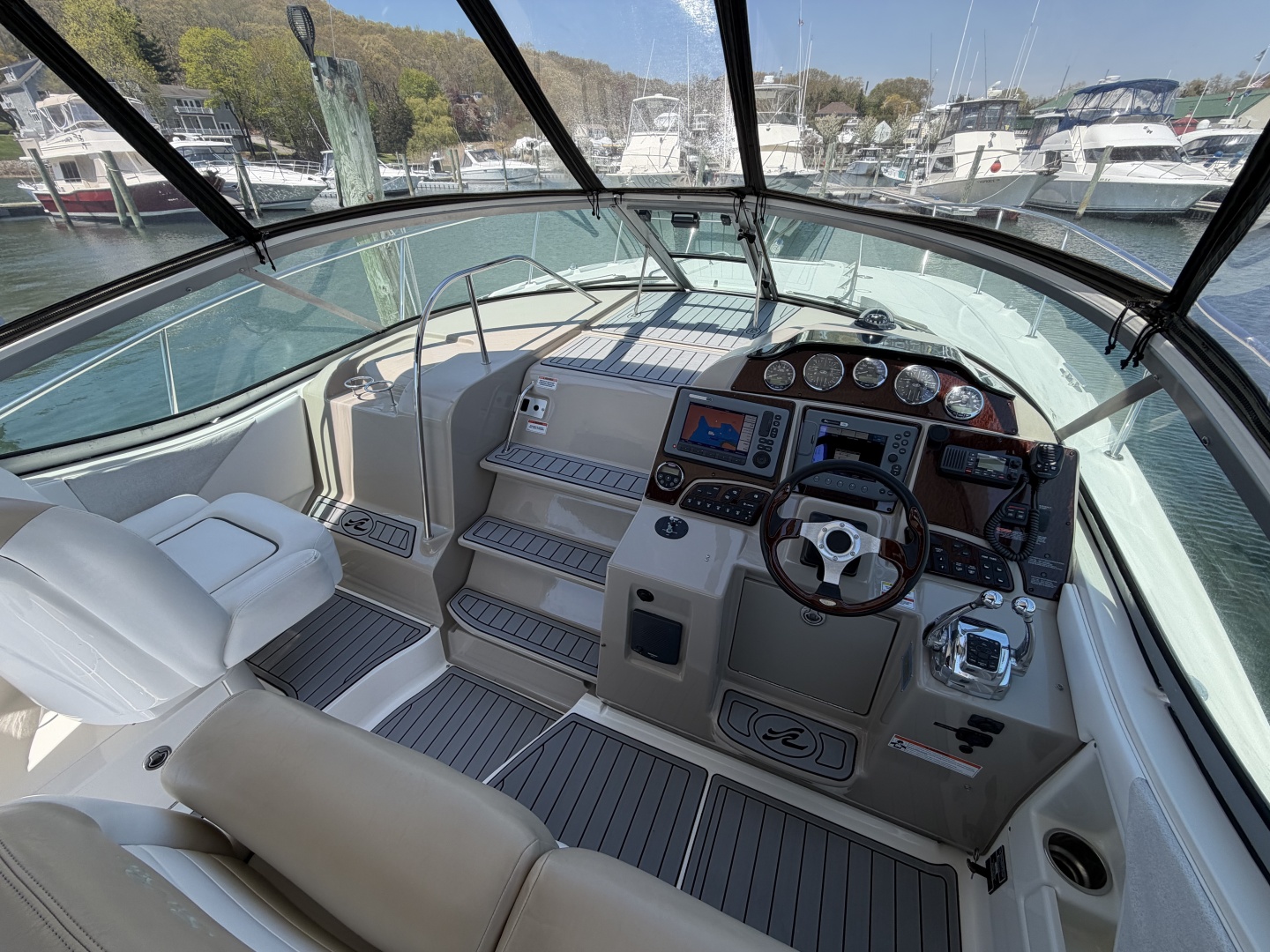 Sea Ray-330 Sundancer 2008 -Niantic-Connecticut-United States-6077196 | Thumbnail