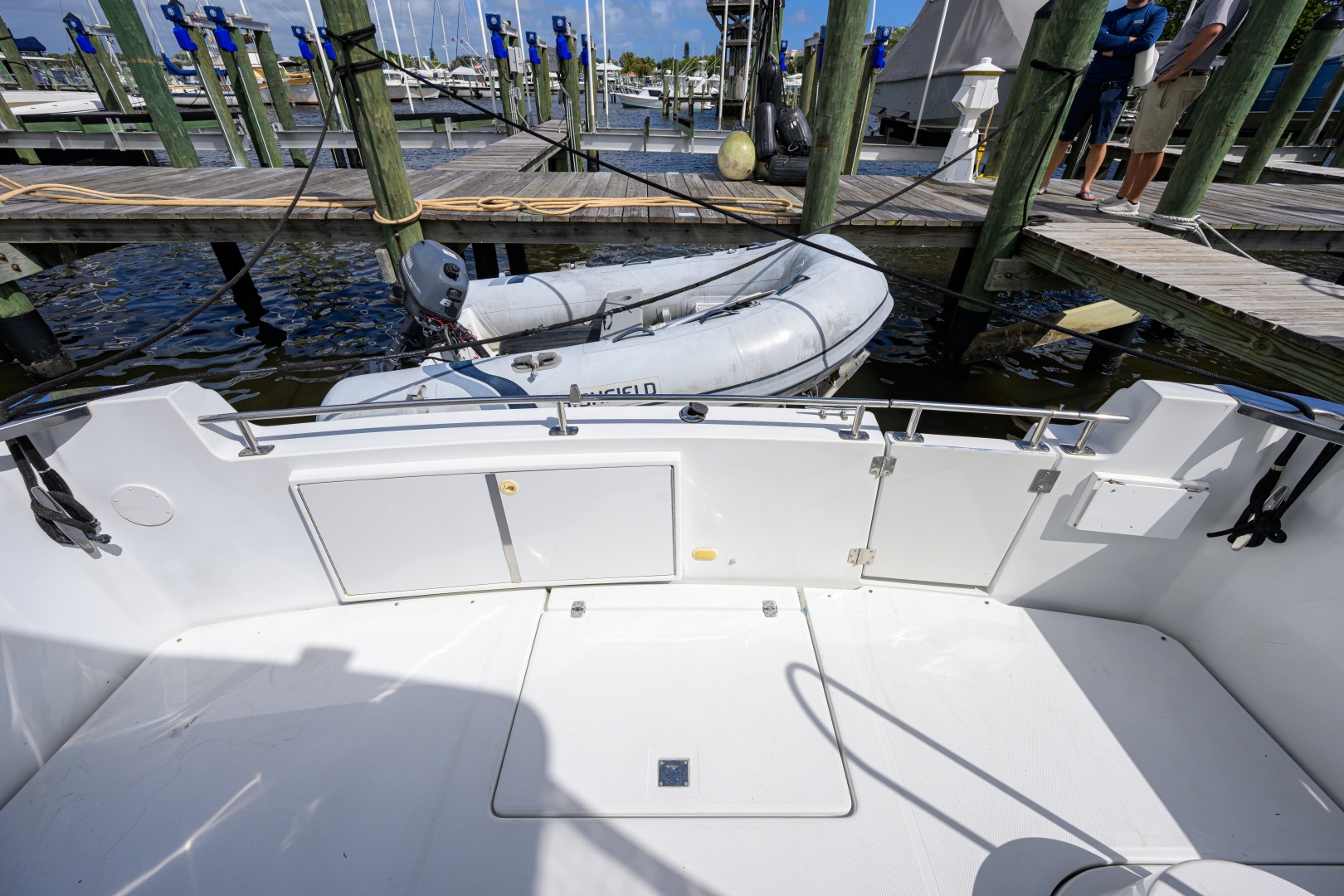 Carver-444 2003-Great Adventure Stuart-Florida-United States-Carver 444  Great Adventure-6042142 | Thumbnail
