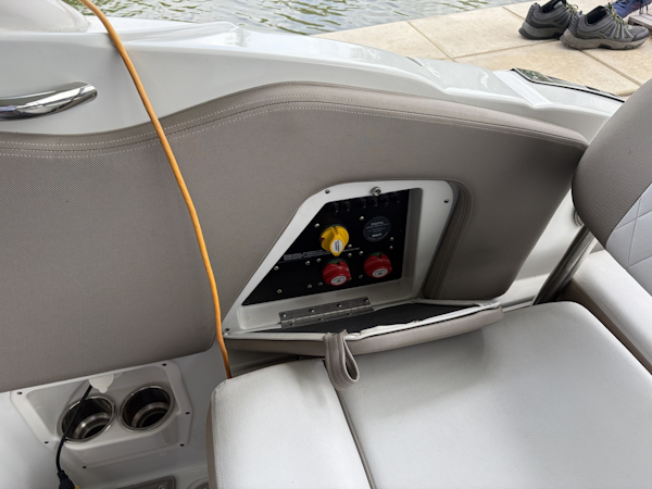 Crownline-Eclipse E30 2018 -LOUDON-Tennessee-United States-6065658