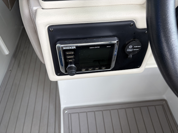 Crownline-Eclipse E30 2018 -LOUDON-Tennessee-United States-6065685