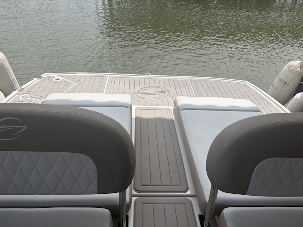 Crownline-Eclipse E30 2018 -LOUDON-Tennessee-United States-6065689