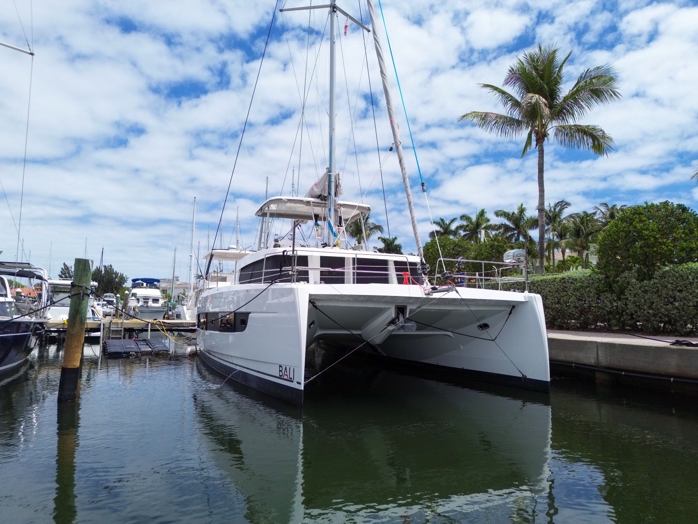 Bali-4.8 2025-Turas Mara Hollywood-Florida-United States-6046208 | Thumbnail