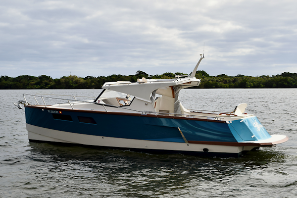 Swallow-Whisper 300 2023-Whisper North Palm Beach-Florida-United States-6043042