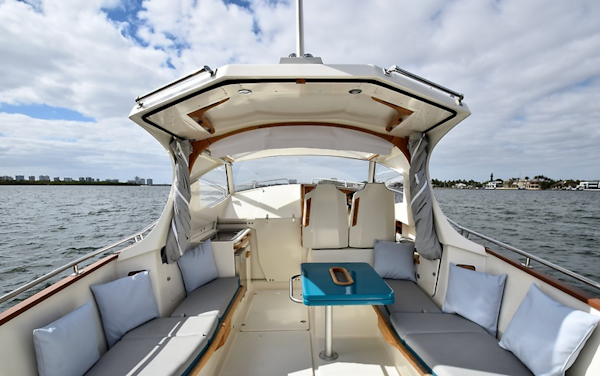 Swallow-Whisper 300 2023-Whisper North Palm Beach-Florida-United States-0005658568-6043124