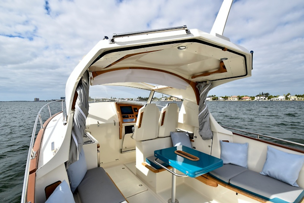 Swallow-Whisper 300 2023-Whisper North Palm Beach-Florida-United States-0005658561-6043129