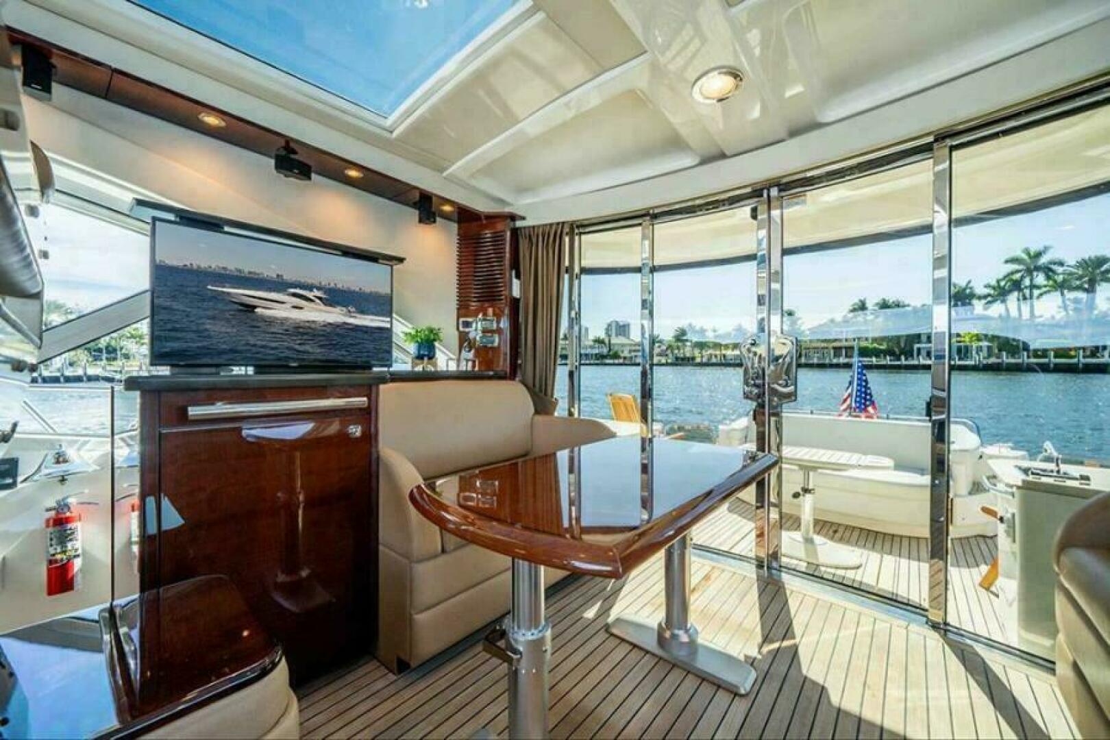 Sea Ray-610 Sundancer 2012-RECON ROYALE Grand Rivers-Kentucky-United States-Upper salon-6044706 | Thumbnail