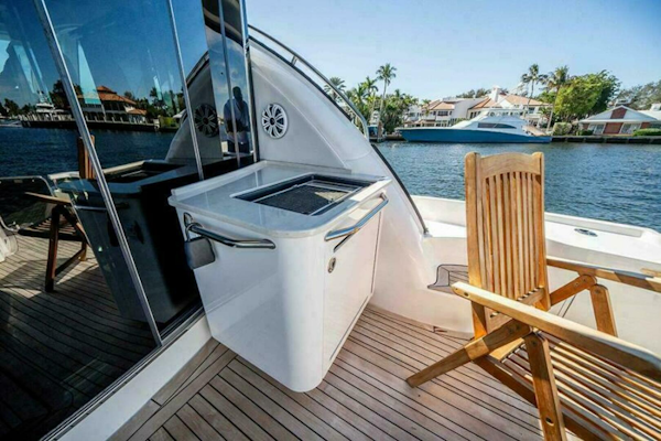Sea Ray-610 Sundancer 2012-RECON ROYALE Grand Rivers-Kentucky-United States-Cockpit grill-6044705