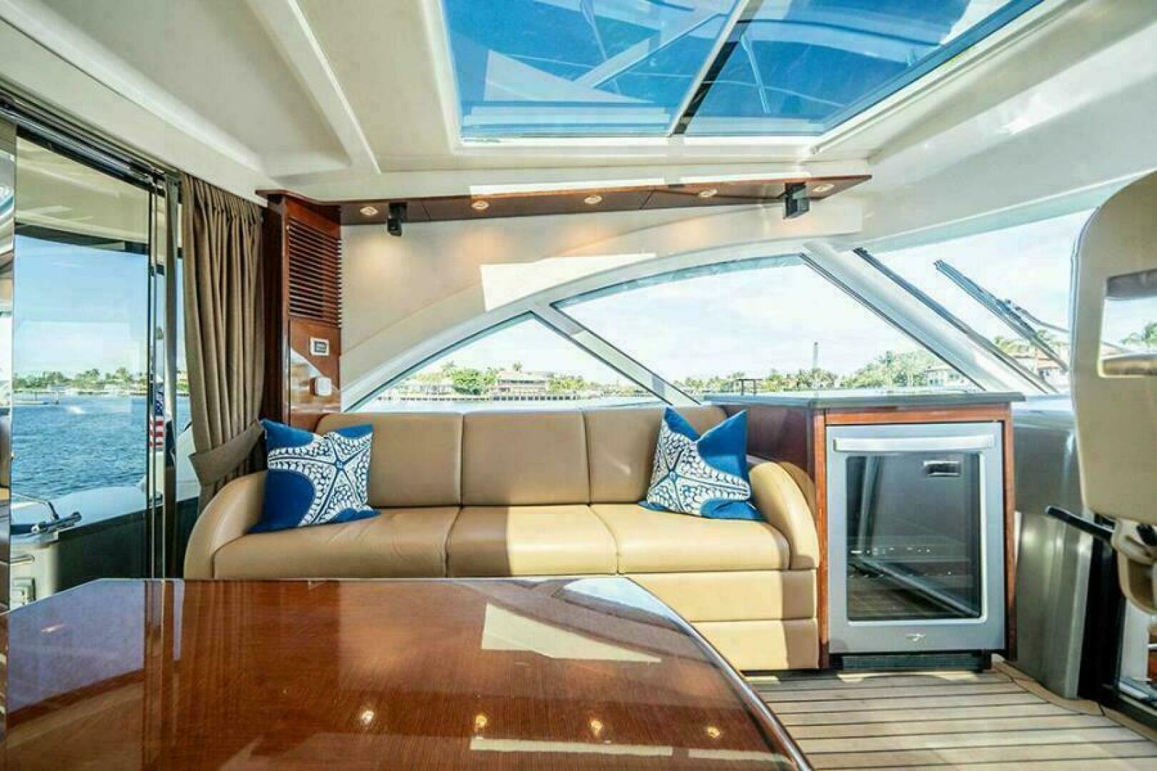 Sea Ray-610 Sundancer 2012-RECON ROYALE Grand Rivers-Kentucky-United States-Port upper salon-6044708 | Thumbnail