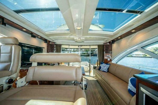 Sea Ray-610 Sundancer 2012-RECON ROYALE Grand Rivers-Kentucky-United States-Helm/upper salon looking aft-6044710