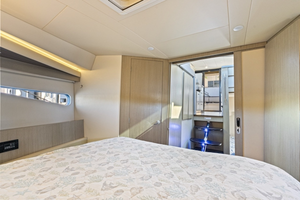Regal-42 Fly 2020-Wanderlust Fort Lauderdale-Florida-United States-6045335