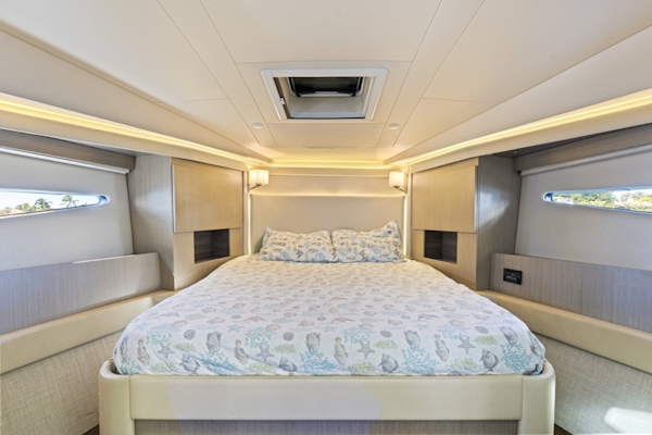 Regal-42 Fly 2020-Wanderlust Fort Lauderdale-Florida-United States-6045334